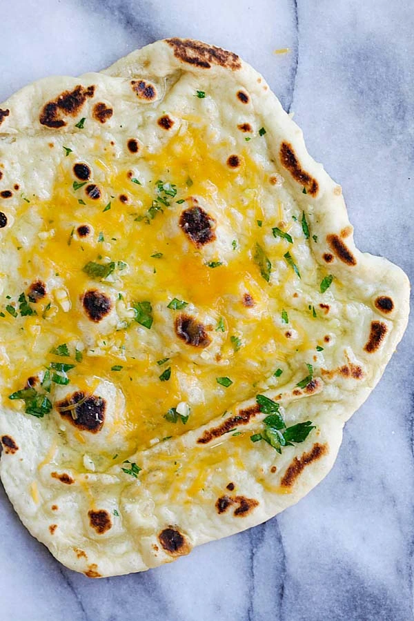 Cheesy Garlic Naan Bread Recipe